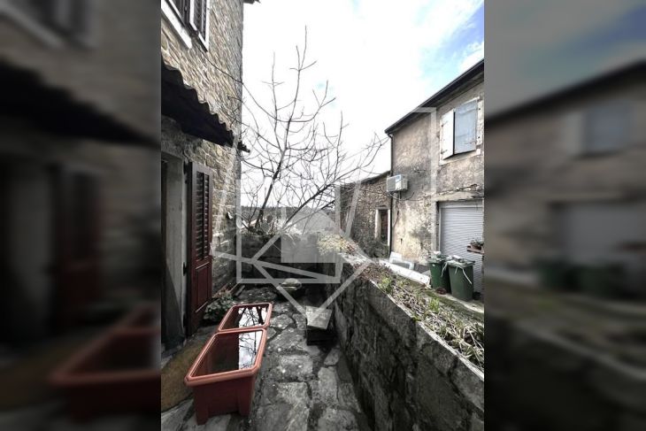 Stone house, Sale, Buje, Momjan