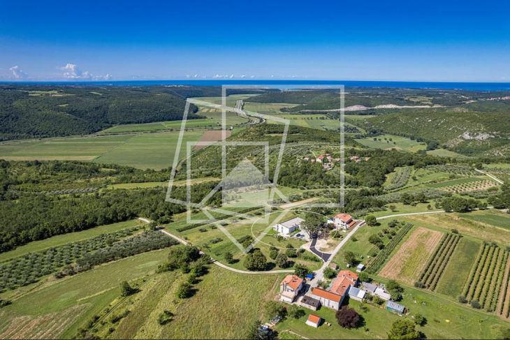 Luksuzna vila, Prodaja, Grožnjan, Bijele Zemlje